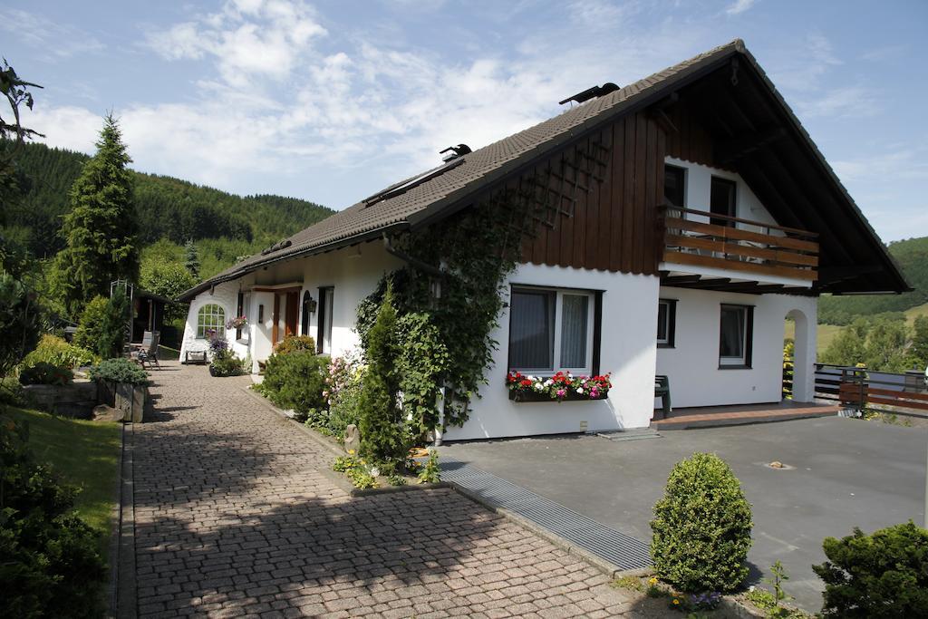 Ferienwohnung Buecker Schmallenberg Exterior photo