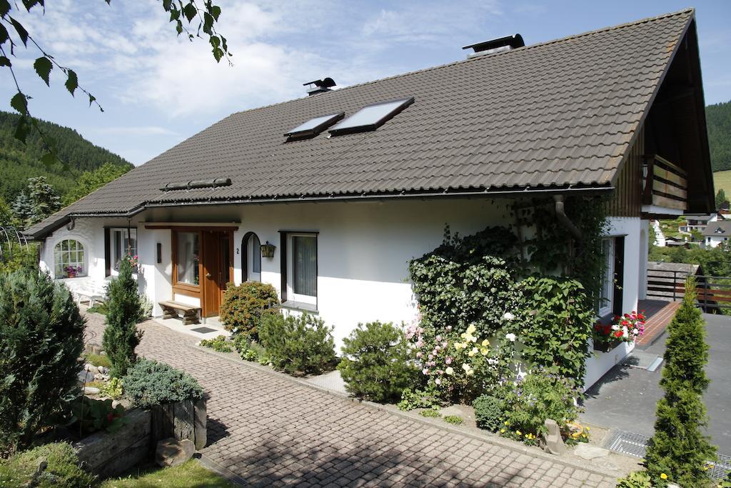 Ferienwohnung Buecker Schmallenberg Exterior photo